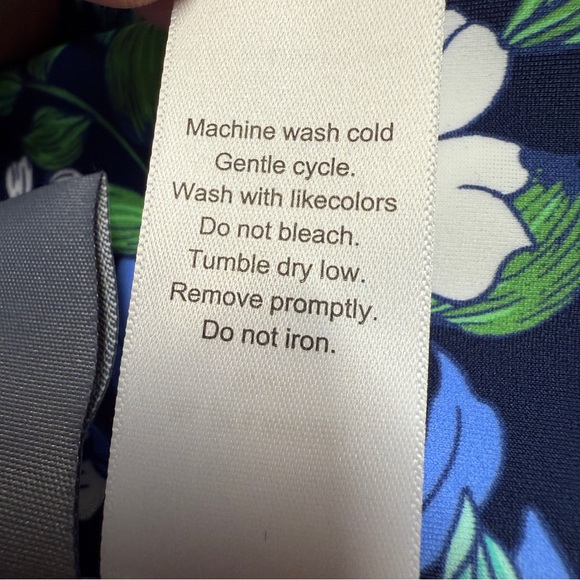 LOFT Swim Blue and Teal One-Piece Swimsuit Halter Tie Floral Design Size XL NEW! - Picture 5 of 13